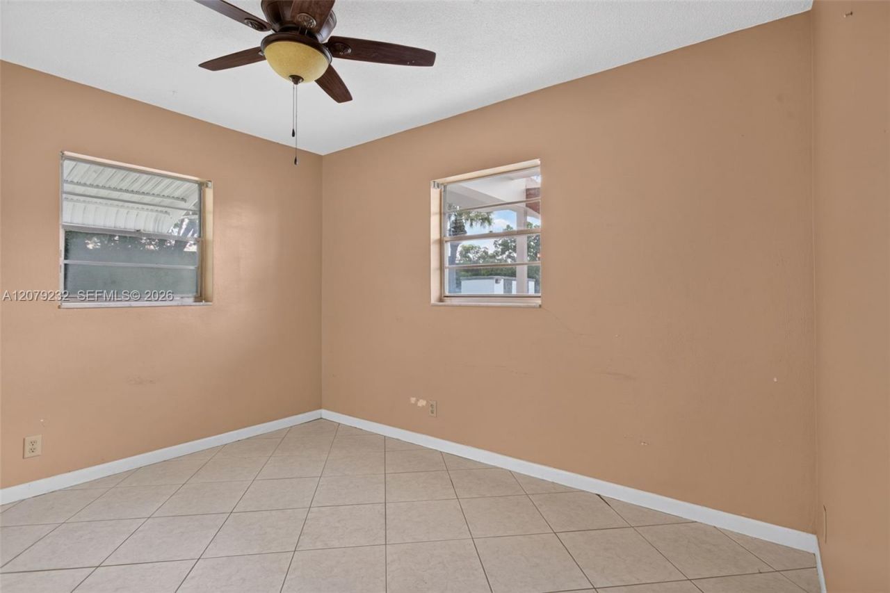 2551 W Golf Blvd, Unit 101, Pompano Beach, FL 33064 Photo