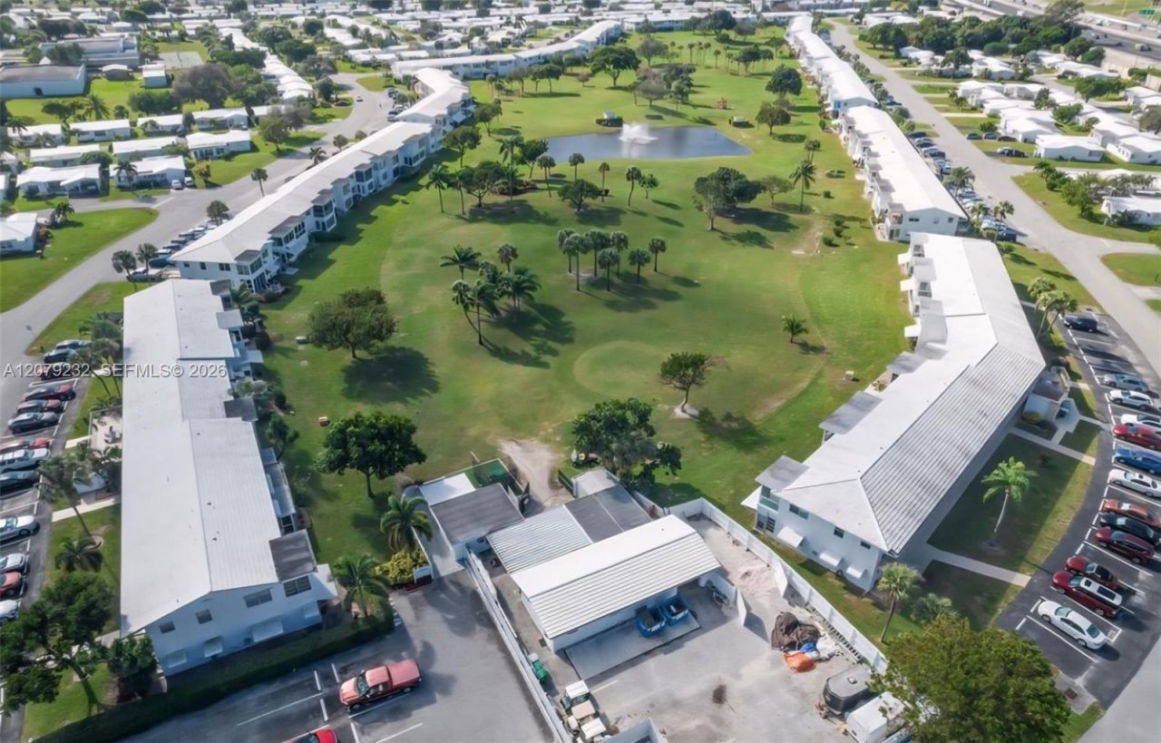 2551 W Golf Blvd, Unit 101, Pompano Beach, FL 33064 Photo