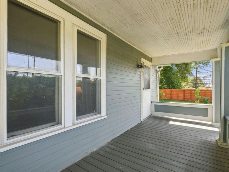 1990 Stelzer Road, Columbus, OH 43230 Photo 41