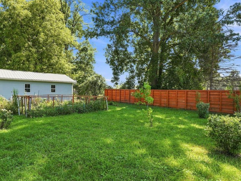 1990 Stelzer Road, Columbus, OH 43230 Photo 48