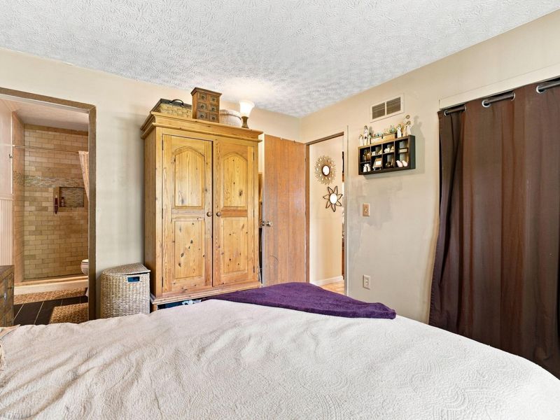 3795 Secretariat Court, Columbus, OH 43221 Photo 18
