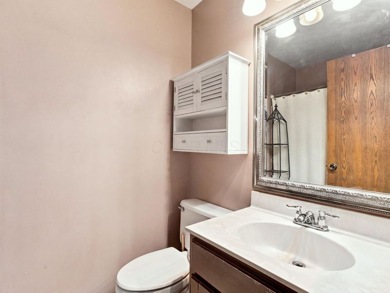 3795 Secretariat Court, Columbus, OH 43221 Photo 24