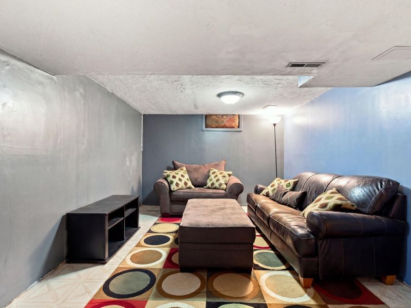 3795 Secretariat Court, Columbus, OH 43221 Photo 28