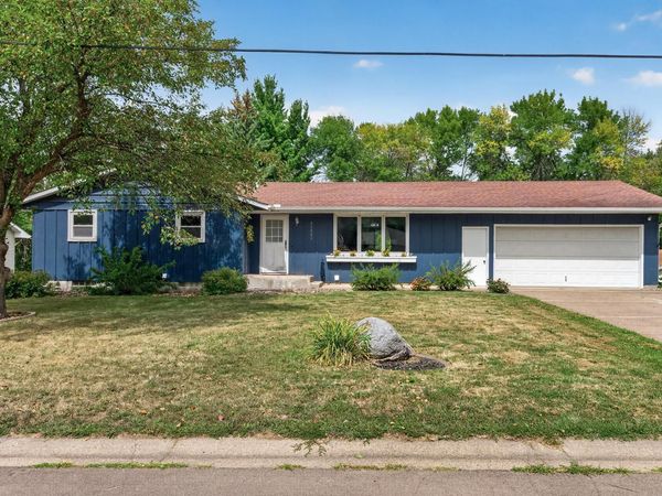 30880 Belair Drive, Lindstrom, MN 55045