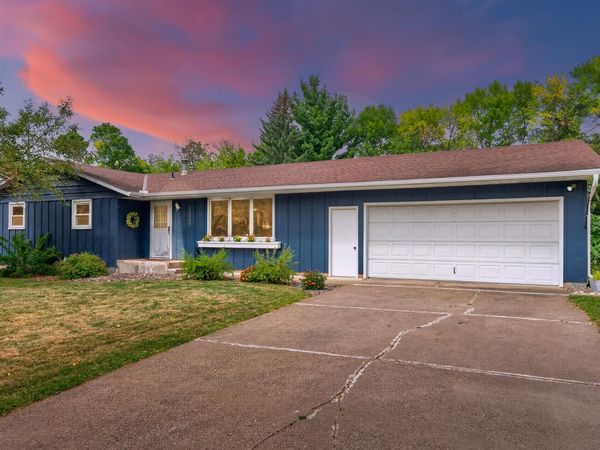 30880 Belair Drive, Lindstrom, MN 55045