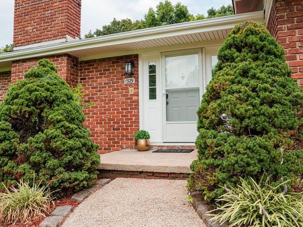 1329 Cloverdale Drive, Hixson, TN 37343
