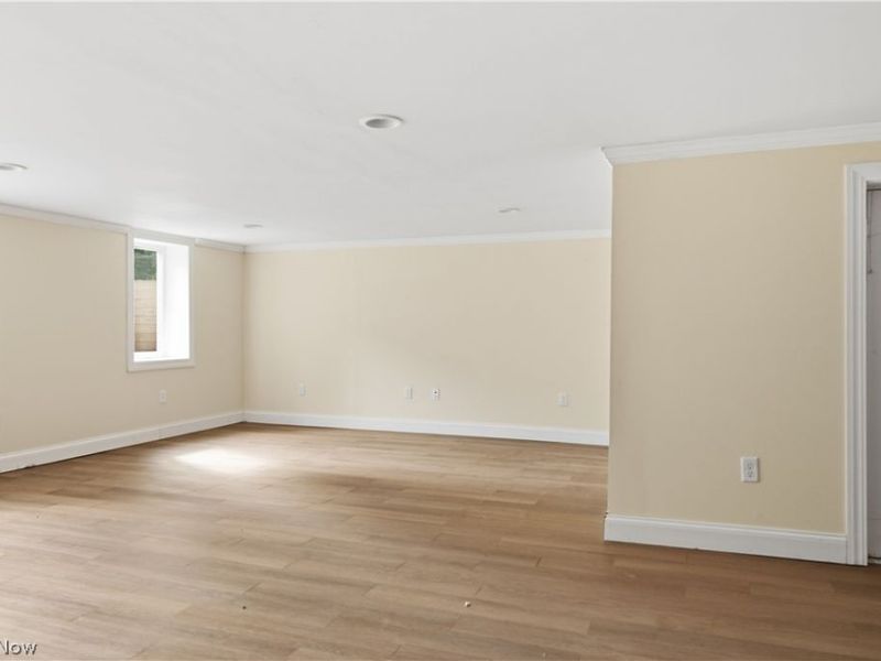 6987 White Oak Drive, Hubbard, OH 44425 Photo 24