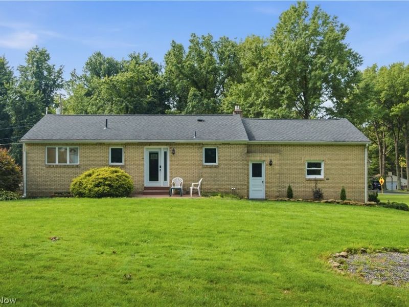 6987 White Oak Drive, Hubbard, OH 44425 Photo 35