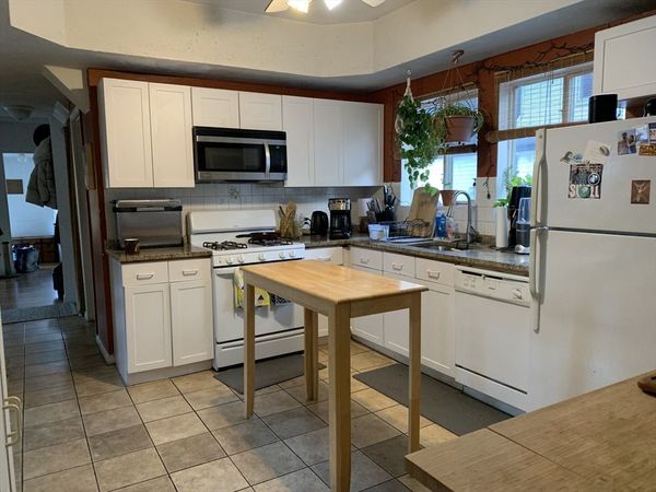 287 Alewife Brook Parkway, Unit 2, Somerville, MA 02144