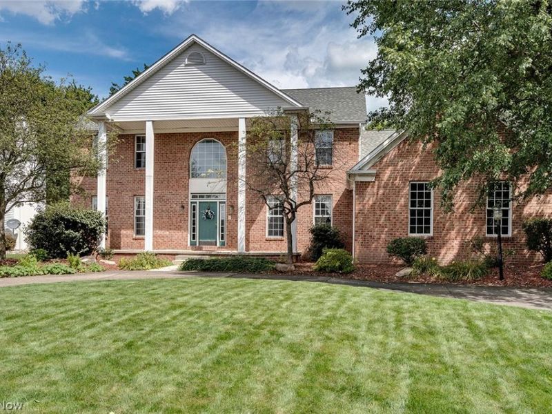 8549 Reserve Court, Boardman, OH 44514 Photo 1