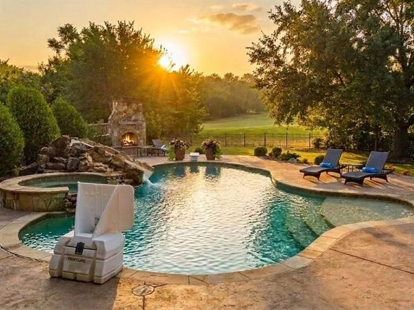 1712 Singletree Court, McKinney, TX 75072