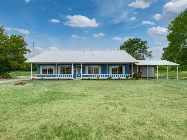 14496 Texas Highway 37 S, Bogata, TX 75417