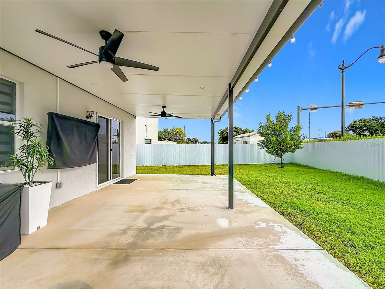 1692 SE 7th Court, Homestead, FL 33033 Photo