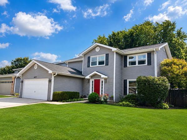 697 Kristy Lane , Wheeling, IL 60090