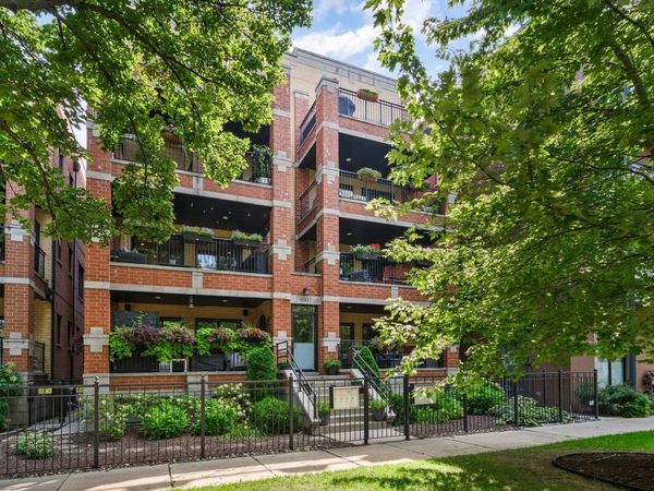 4007 N Paulina Street , Unit 2N, Chicago, IL 60613