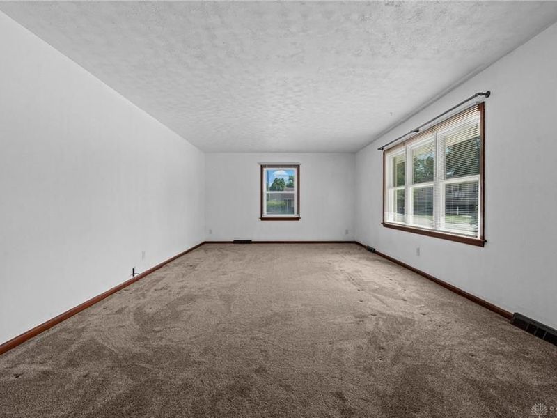 1313 Westmoor Drive, Wilmington, OH 45177 Photo 6