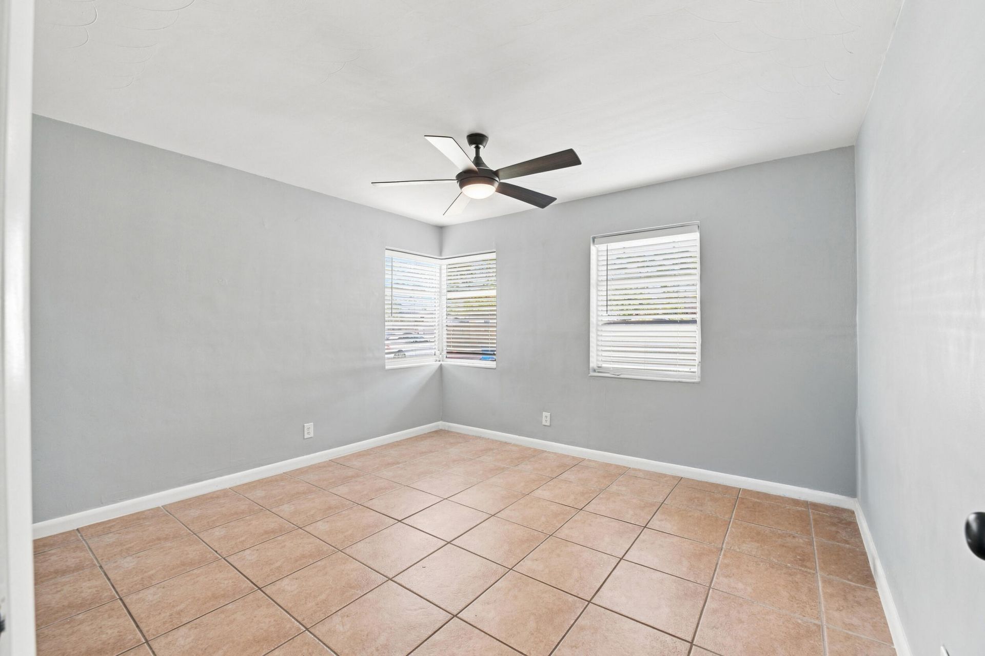 2610 NE 8th Avenue, Pompano Beach, FL 33064 Photo