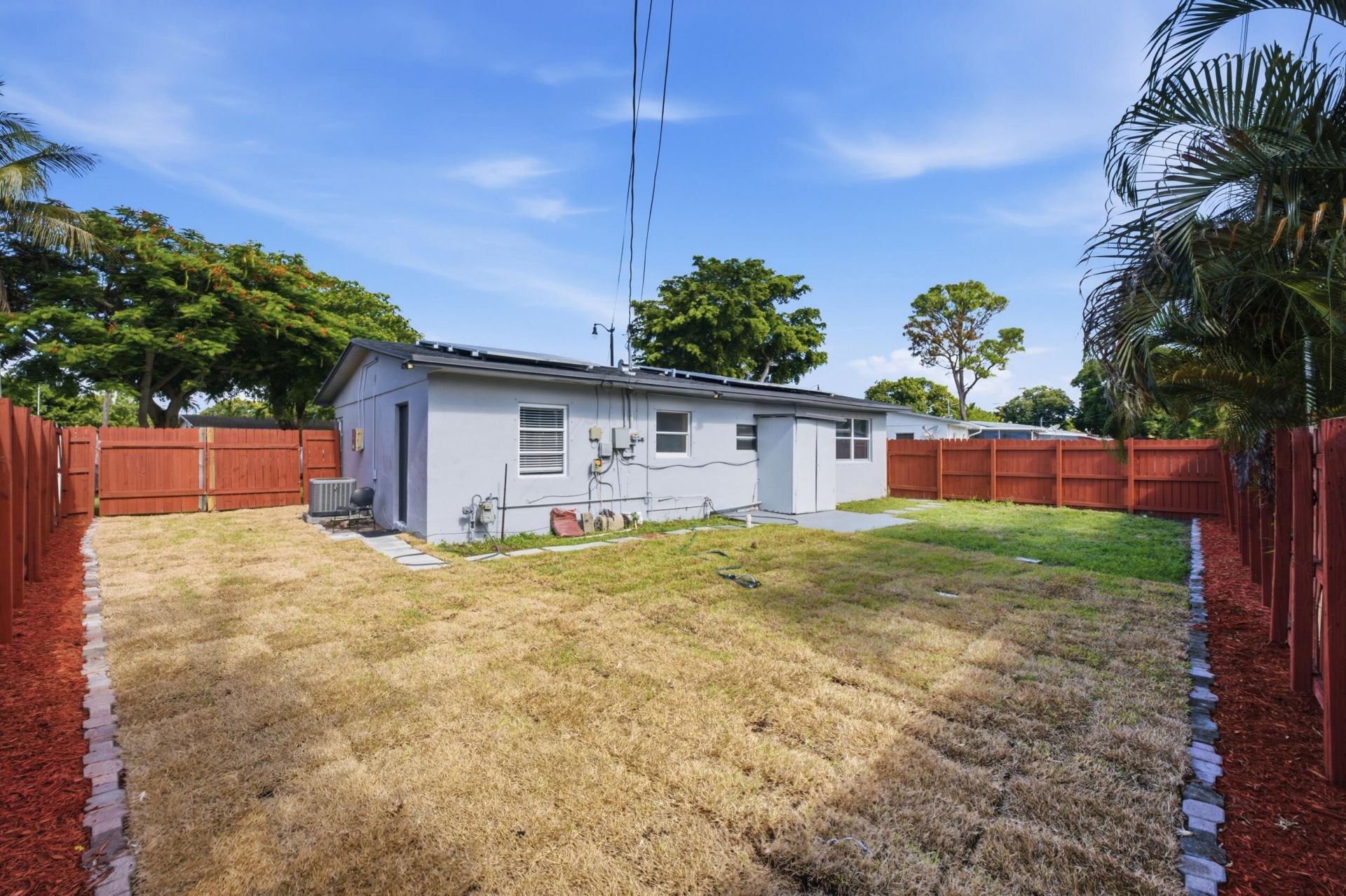 2610 NE 8th Avenue, Pompano Beach, FL 33064 Photo