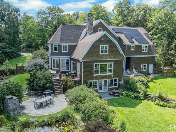 27 Walnut, Weston, CT 06883