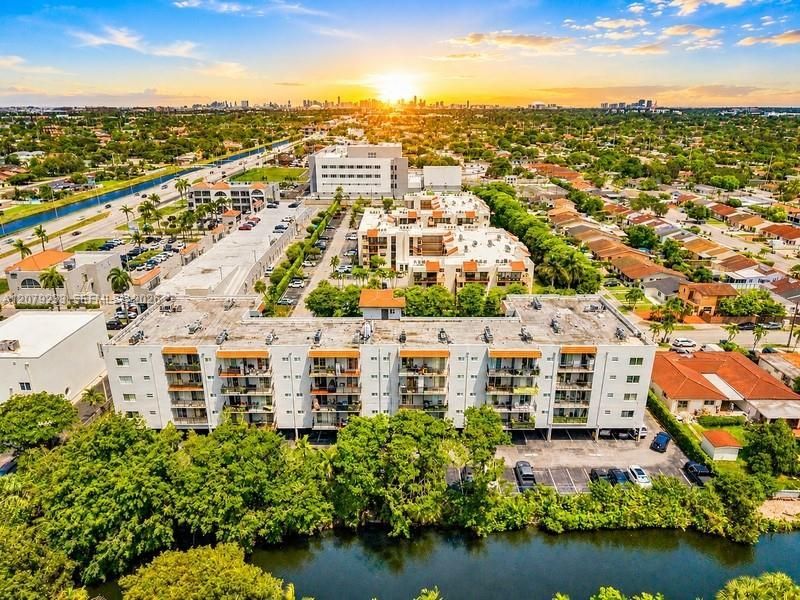 900 SW 84th Ave , Unit 415D, Miami, FL 33144 Photo