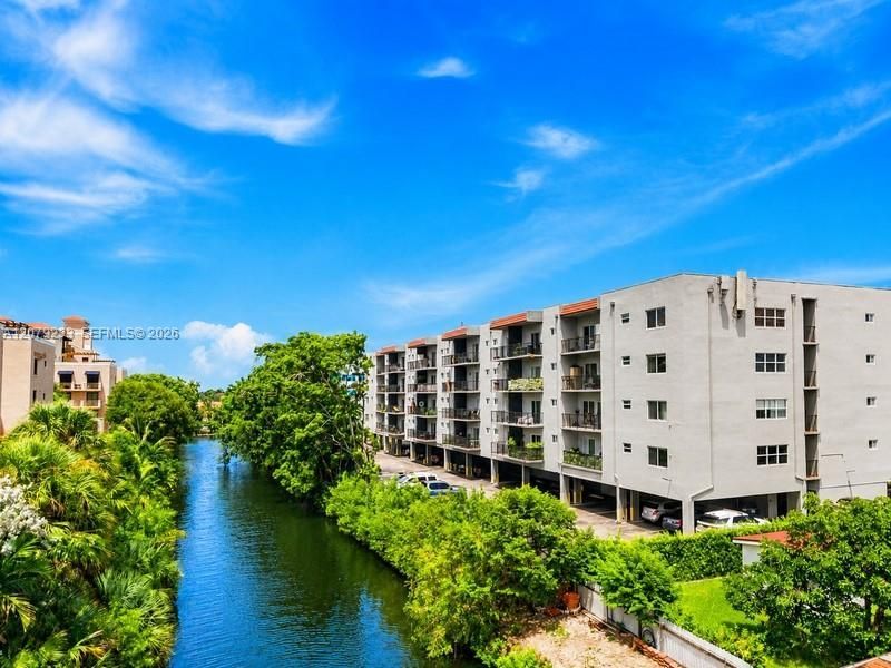 900 SW 84th Ave , Unit 415D, Miami, FL 33144 Photo