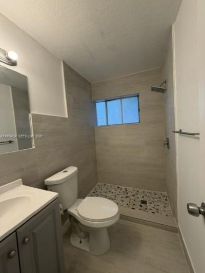 805 NE 134th St , Unit B, North Miami, FL 33161 Photo