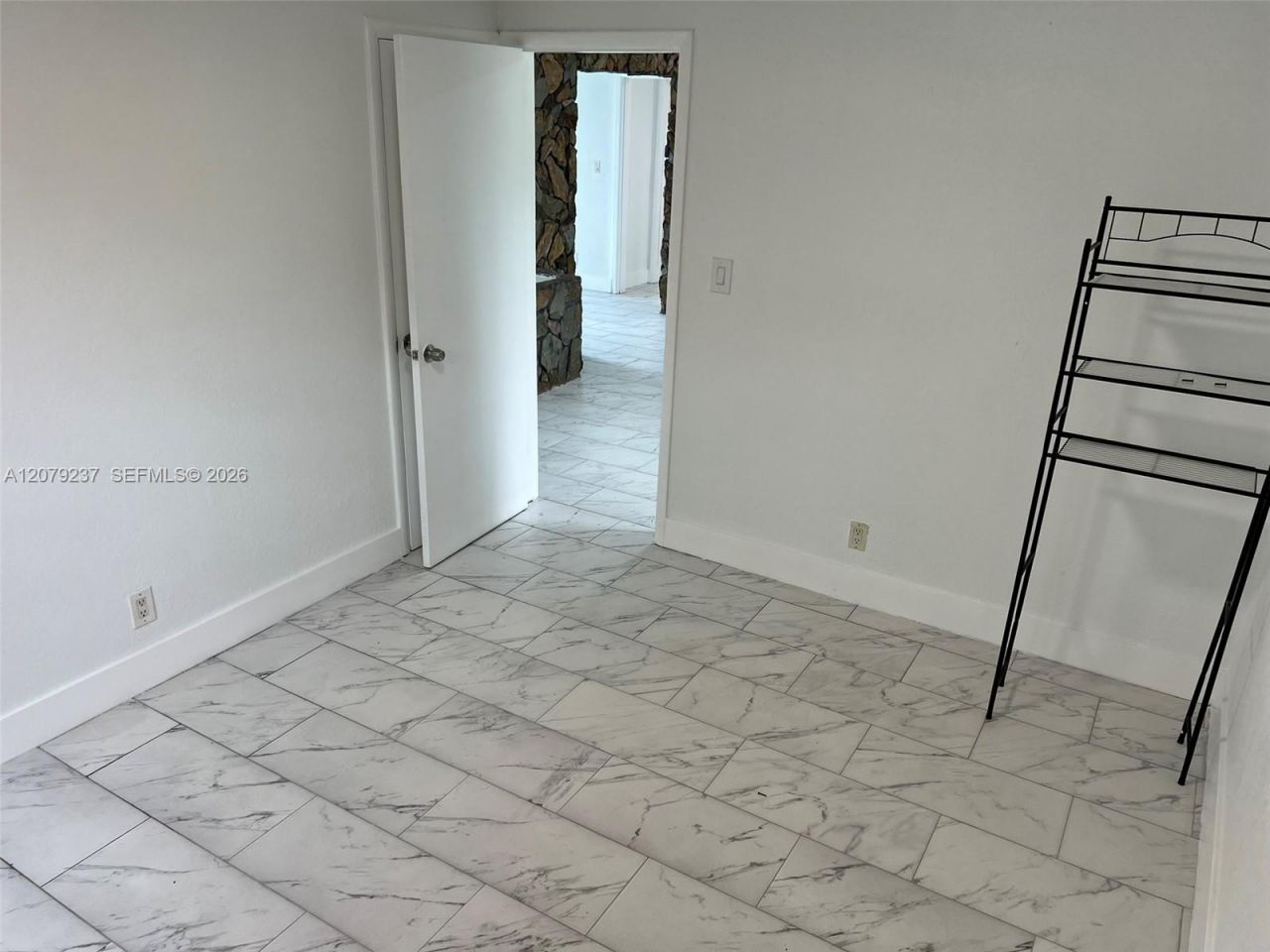 4421 NW 33rd St , Lauderdale Lakes, FL 33319 Photo