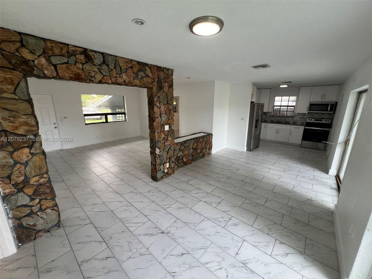 4421 NW 33rd St , Lauderdale Lakes, FL 33319 Photo