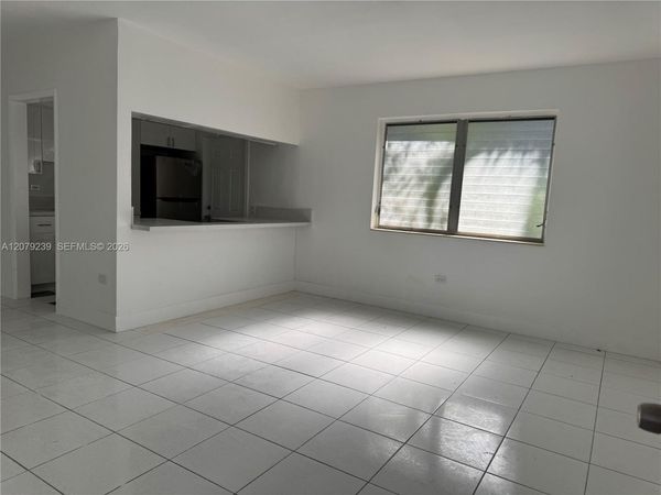 8017 Byron Ave , Unit 6, Miami Beach, FL 33141