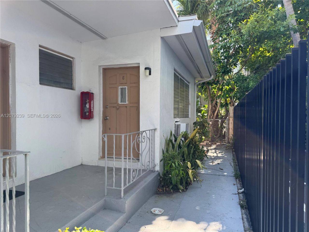 8017 Byron Ave, Unit 6, Miami Beach, FL 33141 Photo