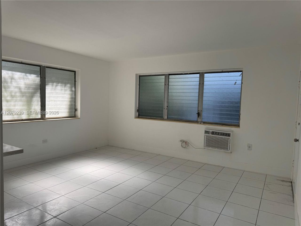 8017 Byron Ave, Unit 6, Miami Beach, FL 33141 Photo