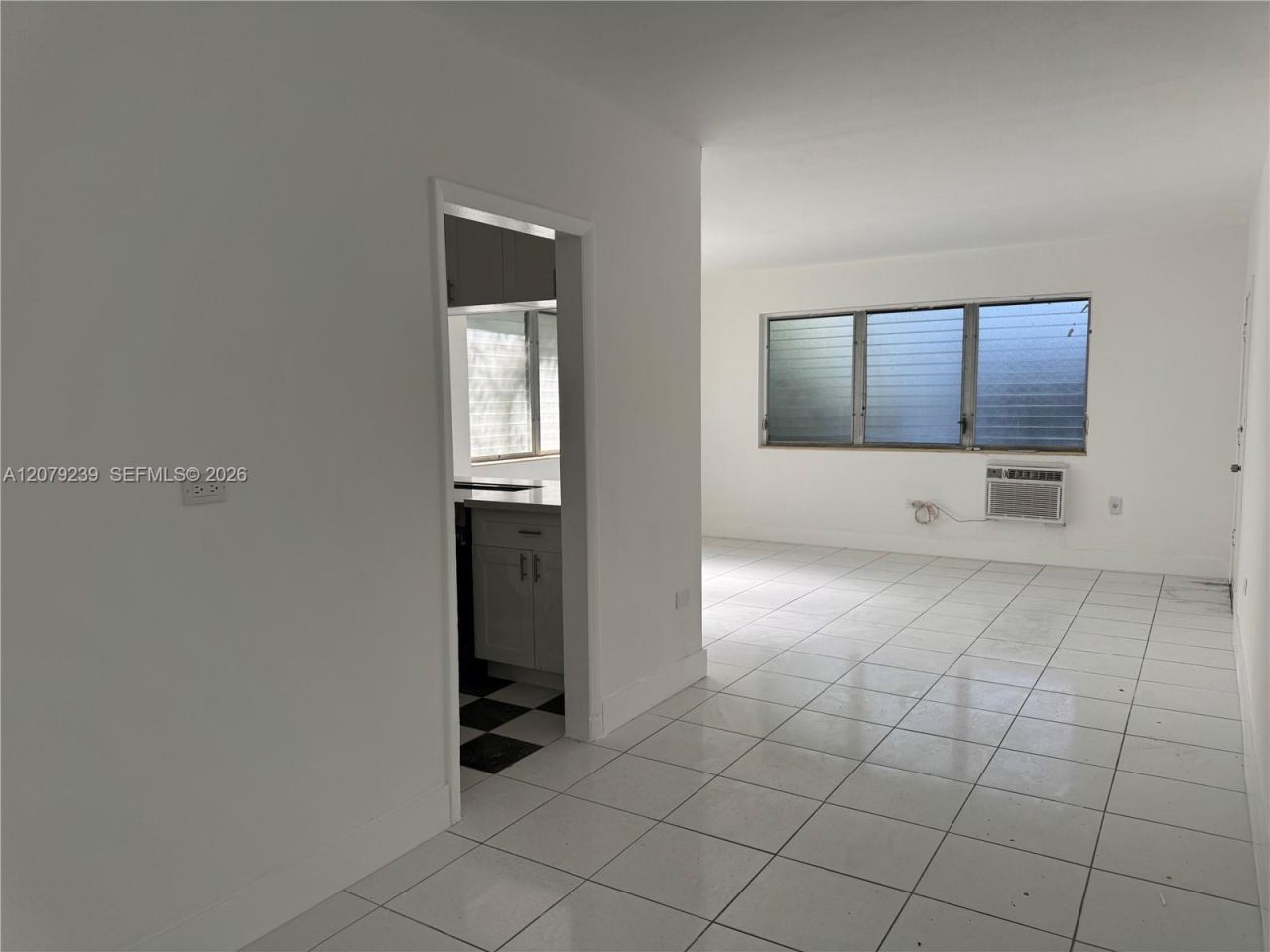 8017 Byron Ave, Unit 6, Miami Beach, FL 33141 Photo