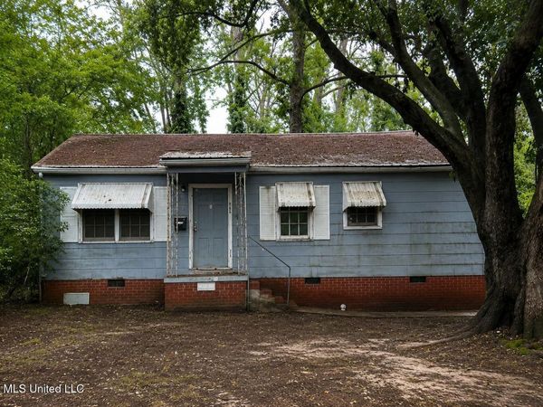 984 Winn Street, Jackson, MS 39204