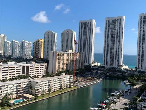 300 Bayview Dr , Unit 501, Sunny Isles Beach, FL 33160