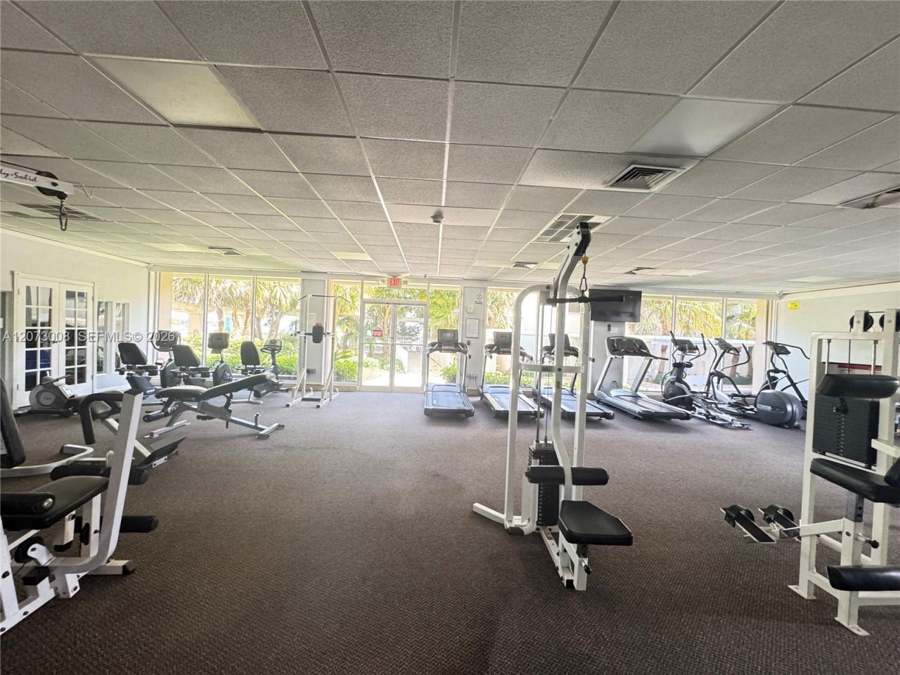 300 Bayview Dr , Unit 501, Sunny Isles Beach, FL 33160 Photo