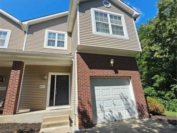 8822 Timber Creek Lane, Pleasant Valley, MO 64068