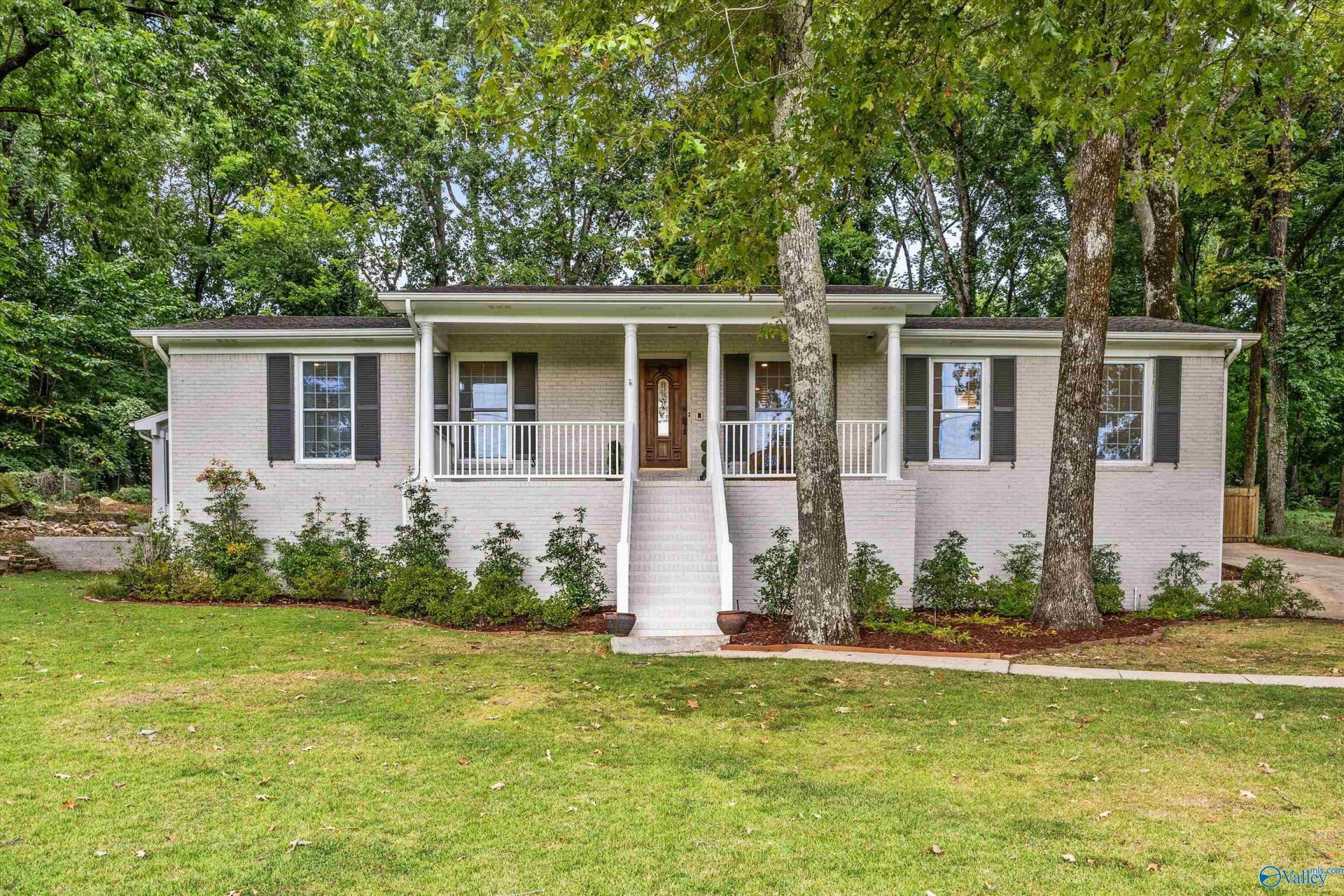 7102 Garth Road Se, Huntsville, AL 35802 Main Photo