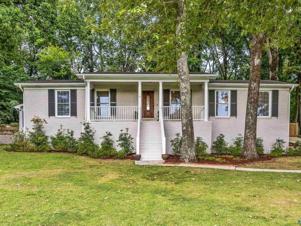 7102 Garth Road SE, Huntsville, AL 35802