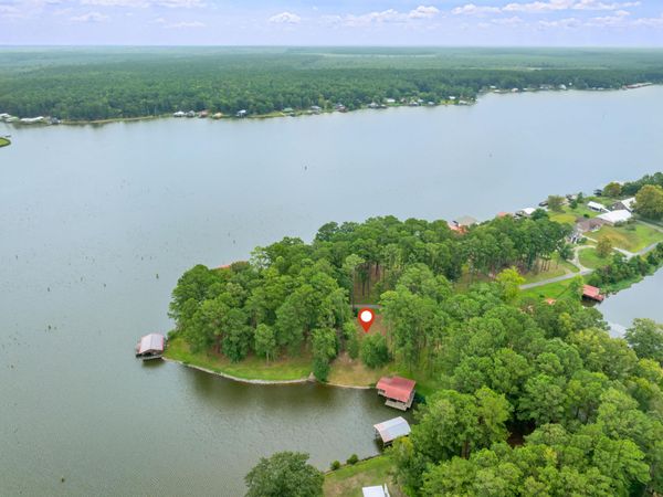 4 Lake Eddins 16388B, Pachuta, MS 39347