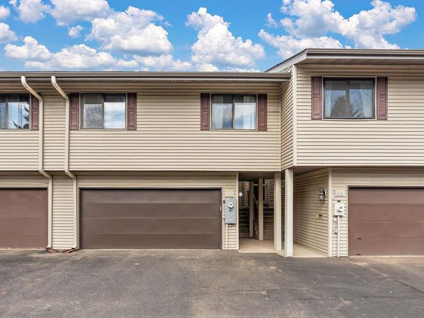 408 Pleasant Drive, Hastings, MN 55033