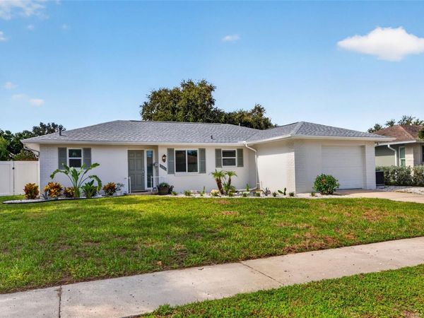 1737 STARLIGHT DRIVE , CLEARWATER, FL 33755
