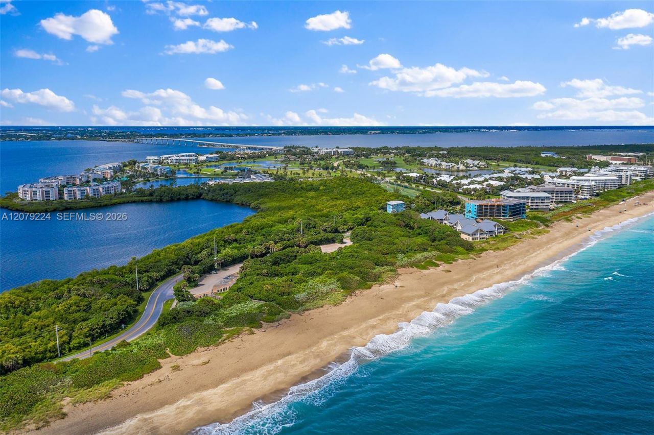 40 NE Plantation Rd, Unit 207, Hutchinson Island, FL 34996 Photo
