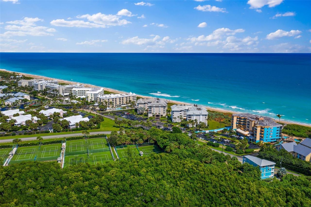 40 NE Plantation Rd, Unit 207, Hutchinson Island, FL 34996 Photo