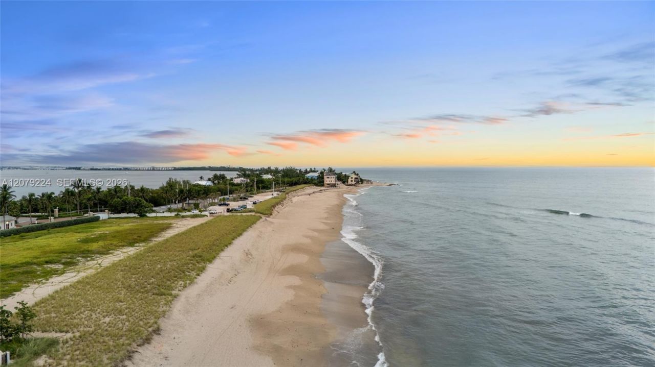 40 NE Plantation Rd, Unit 207, Hutchinson Island, FL 34996 Photo