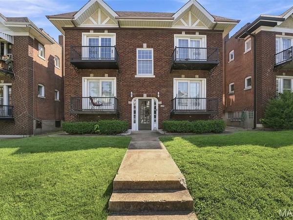 4944 Mardel Avenue , St Louis, MO 63109