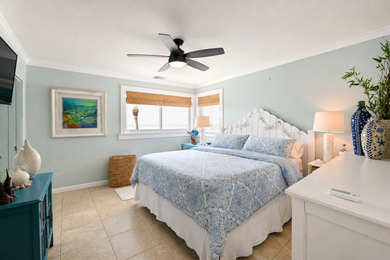 1177 Bayshore Drive, Unit 207, Fort Pierce, FL 34949 Photo