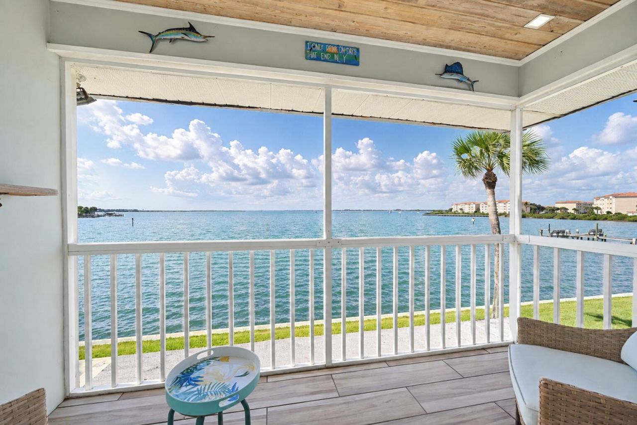 1177 Bayshore Drive, Unit 207, Fort Pierce, FL 34949 Photo