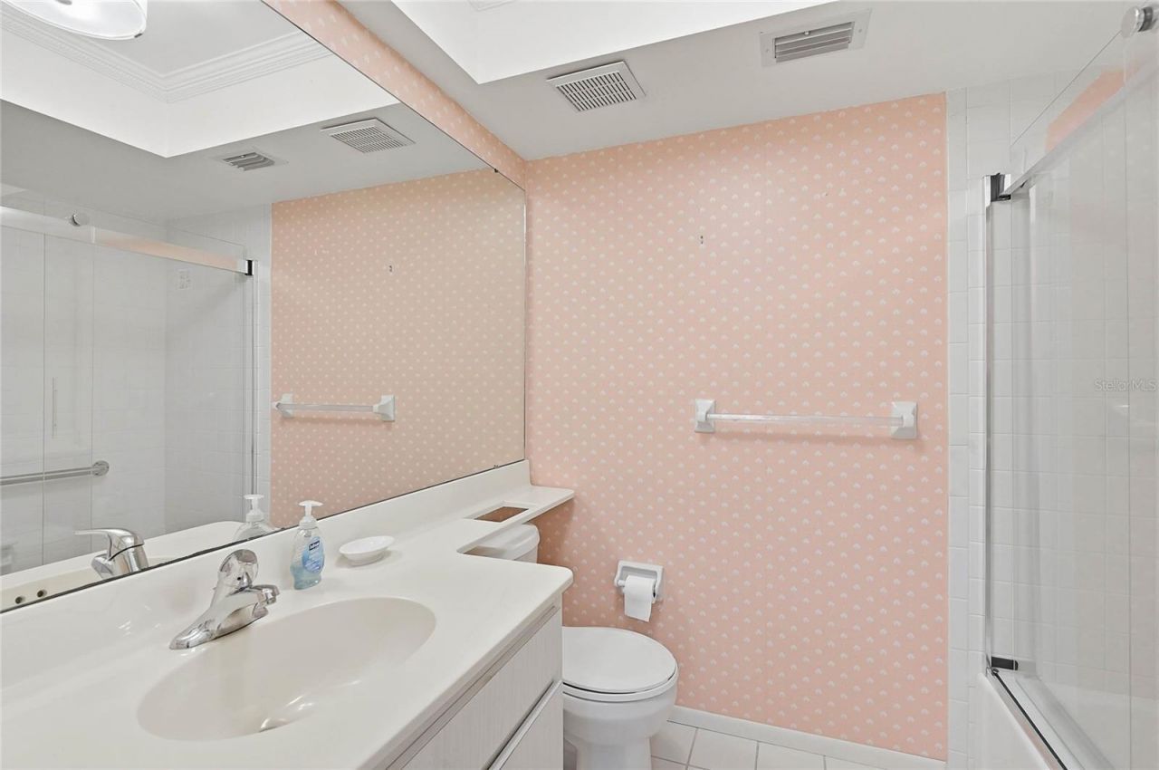 3189 Glen Elyn Boulevard, Unit 3, Sarasota, FL 34237 Photo