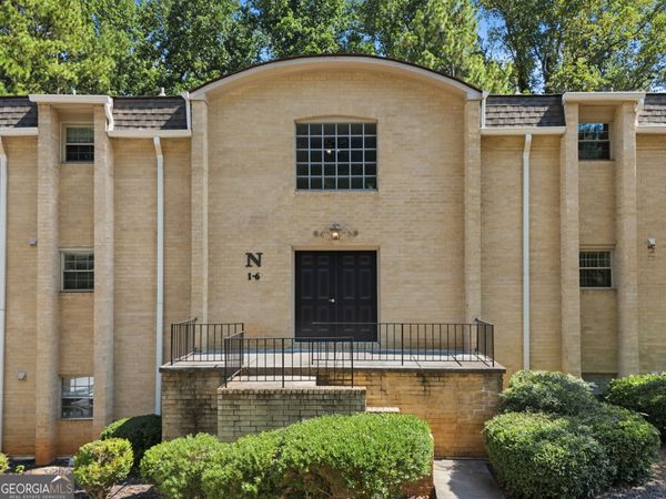 5400 Roswell Road, Unit N6, Sandy Springs, GA 30342