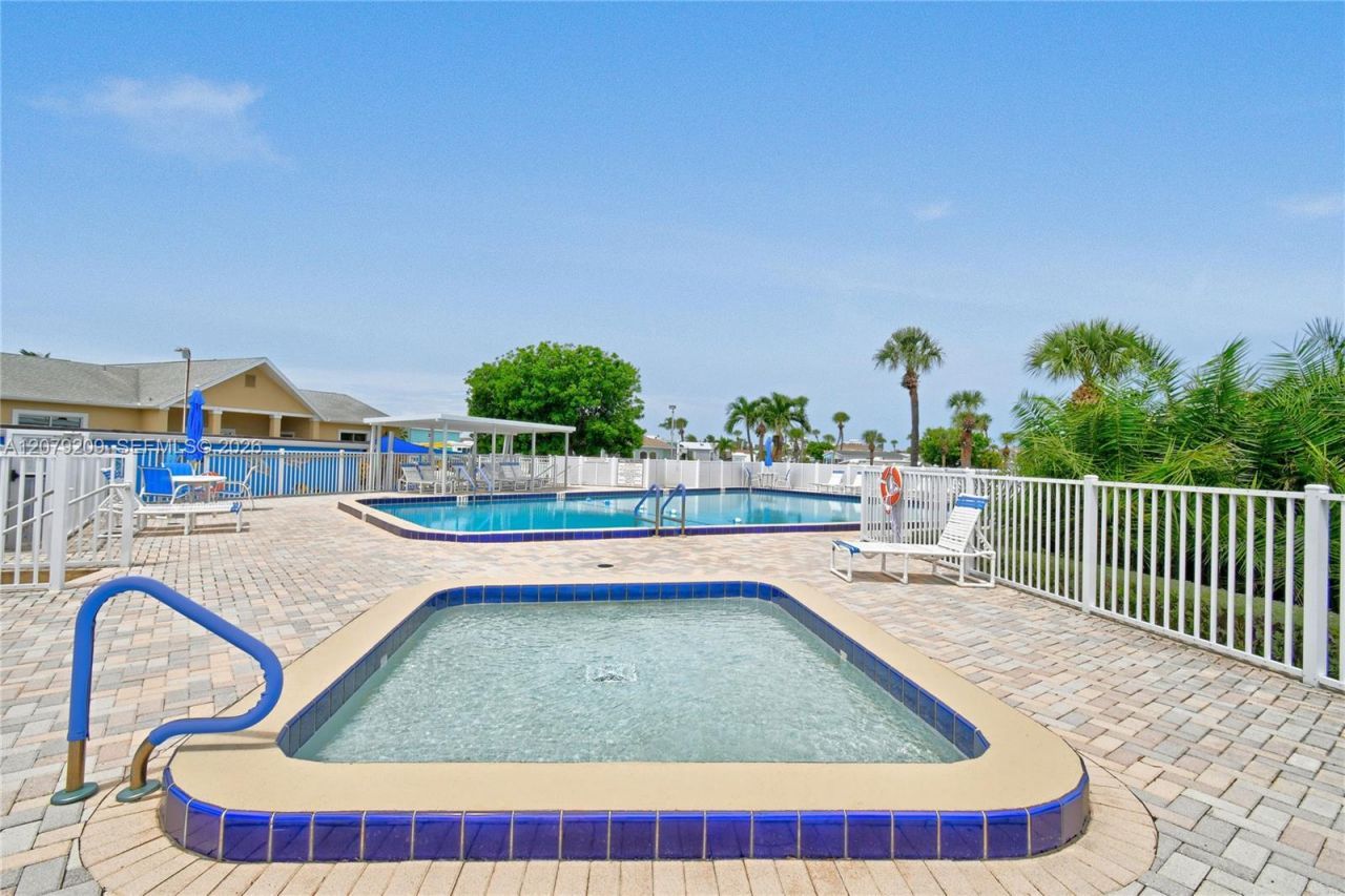 10701 S Ocean Dr, Lot 764, Jensen Beach, FL 34957 Photo